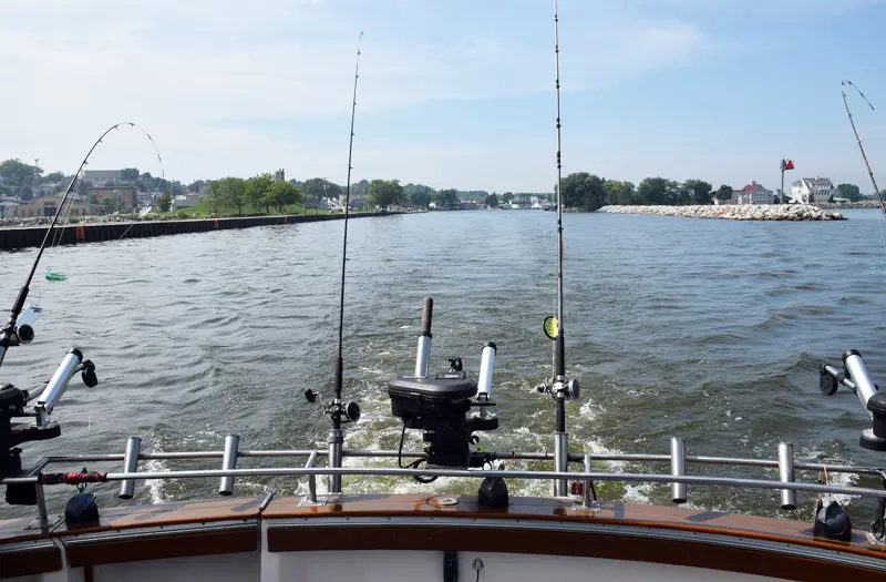 salmon fishing kewaunee wi